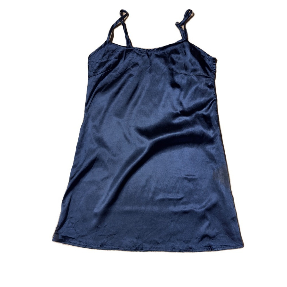 Woman’s Black Chemise Size XS